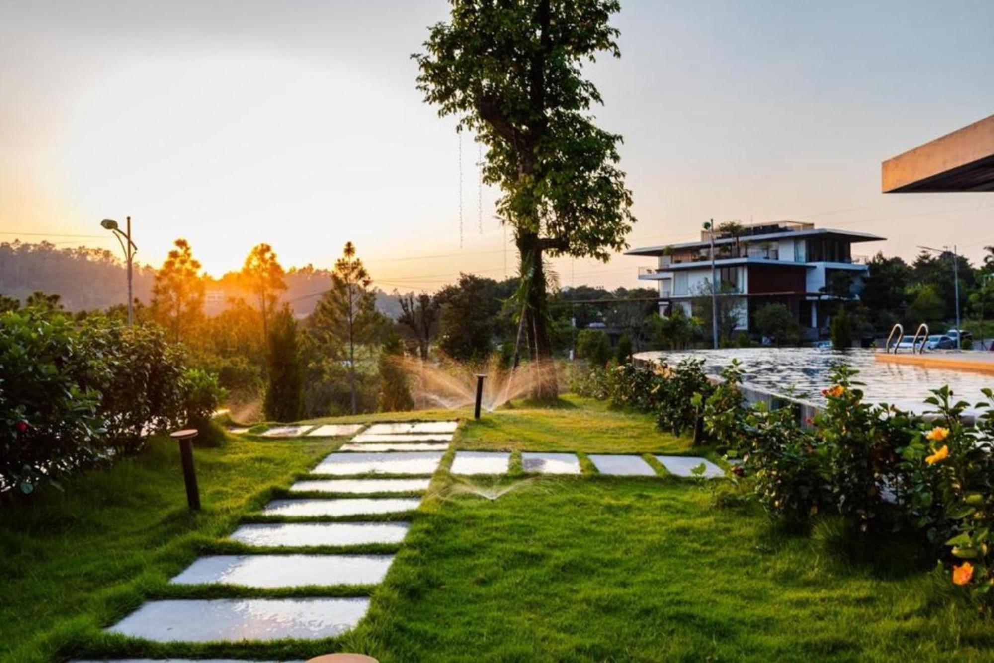 Grand Villa San Golf - Venuestay - Hanoi — Photos 1
